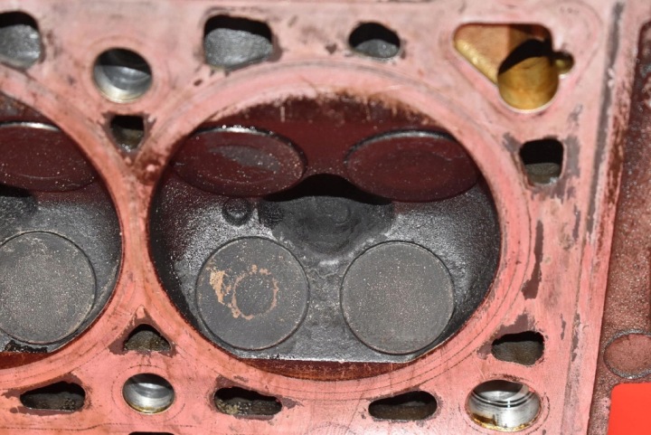 фото №13, Головка двигуна 7700111490 renault megane 1 i 2.0 16v 140 km 99-03