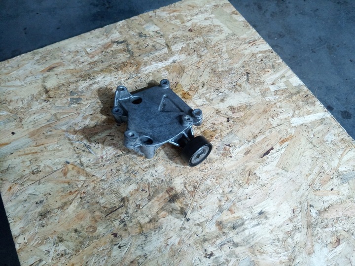 фото №11, Лапи компресора кондиціонера passat b5 2.3 vr5 agz