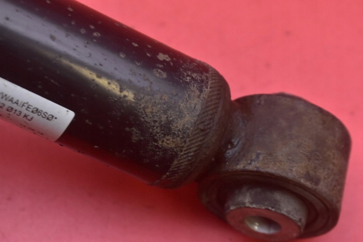 фото №9, Амортизатор правый зад 5q0512013kj skoda octavia 3 iii 1.4 tsi 150 km 17-20