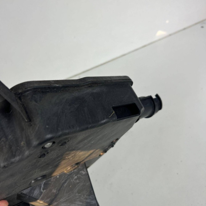 фото №10, Ford focus mk3 c-max ii mk2 корпус коробка компьютера oem номер av61-12a532-ac