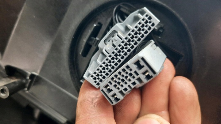 фото №13, Фара праві повний led 32133545 volvo xc60 ii 17-23r