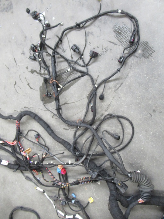 фото №10, Audi r8 5.2 cabrio 420 джгут установка інтер'єру