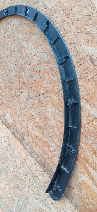 фото №10, Tesla модель y 20- накладка планка крила праві перед 1658696-00-a