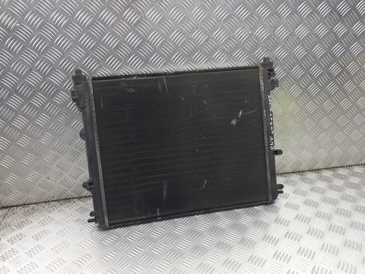 фото №1, Радіаторів води dacia logan i 1.4 7700428082e