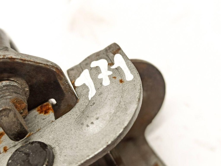 фото №15, Засувка безпеки капота mercedes-benz slk r171 a2308800160 1.8l