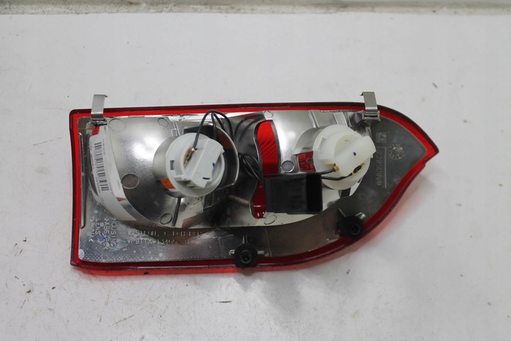 фото №7, Лампа w крышка багажника левый зад 22950969 insignia a универсал 08-17