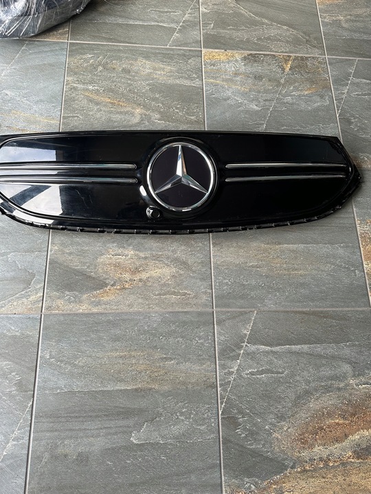 фото №1, Mercedes eqb w243 решётка радиатора ze эмблема