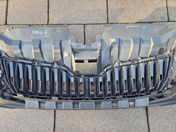 фото №15, Skoda fabia iii передній рестайлінг решітка хром оригінал 6v0853653 14-2018