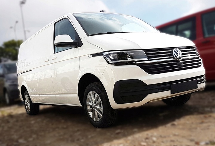 фото №8, Накладка na бампер 2/35970