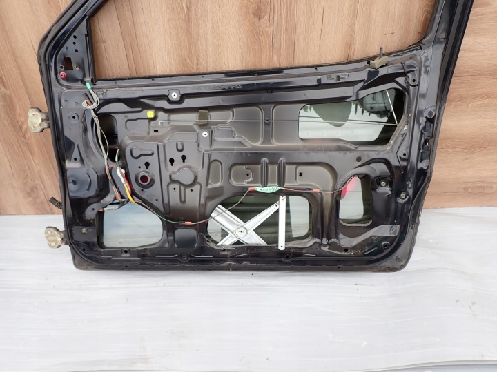 фото №8, Suzuki ignis 3d 00-03 дверь правая zj3