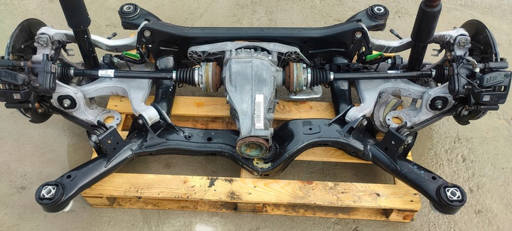 фото №1, Audi a6 c7 4g поворотный кулак ступица рычаги правый зад