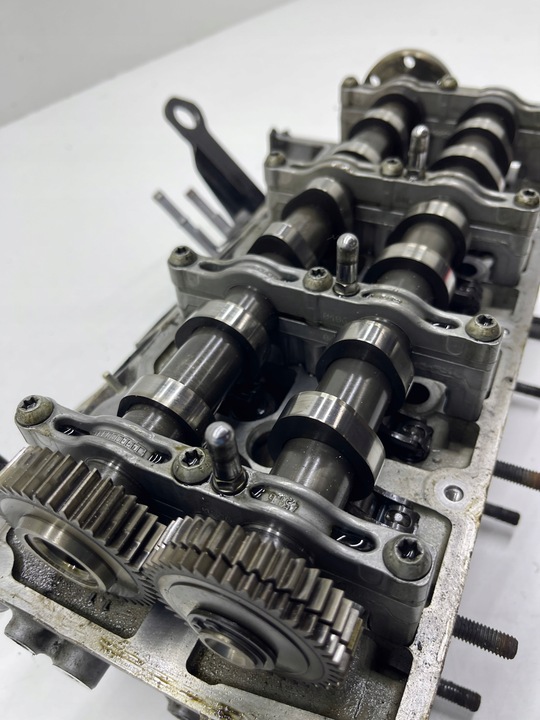 фото №14, Audi a8 a7 a6 c7 3.0 tdi cdu головка двигуна вали розподільний вал ліва комплектна!
