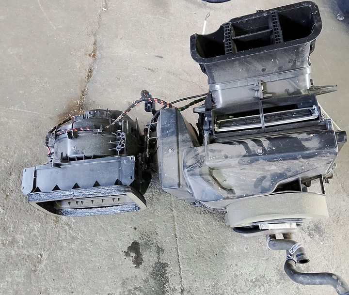 фото №1, Vw up 1.0 mpi 2017 обігрівач 6r0863815