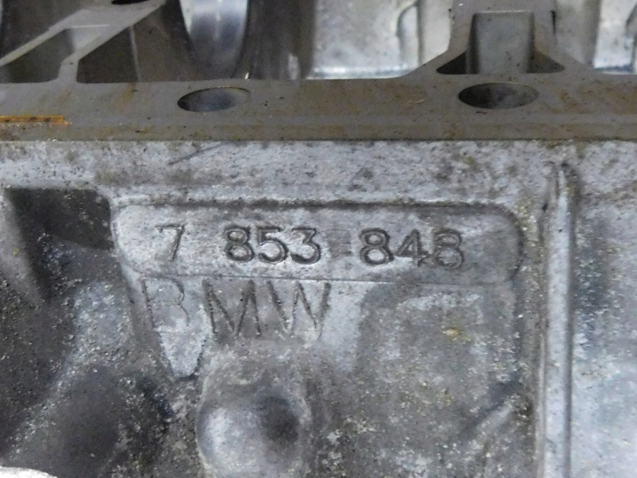 фото №6, Bmw f82 m4 m3 f80 m2 3.0i s55 s55b30a картер двигателя поддержка вала 7853848