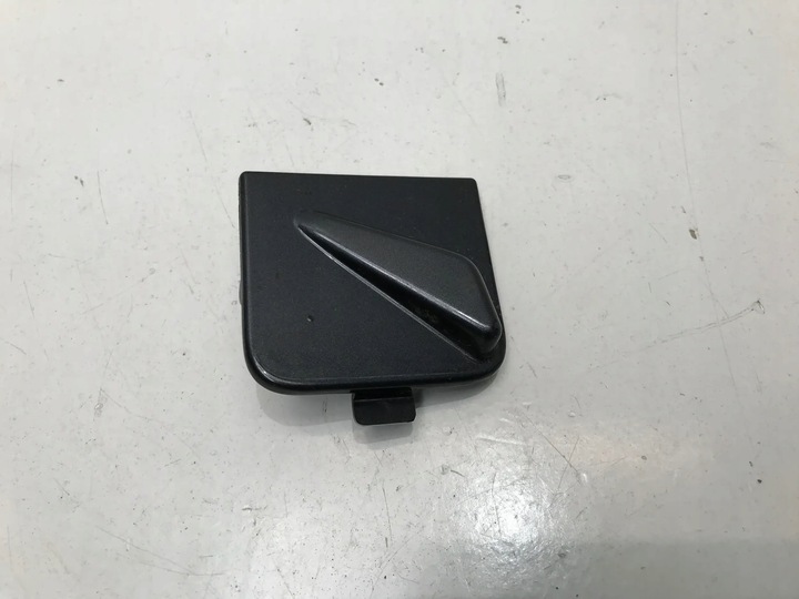 фото №1, Cupra born 2022 заглушка защита фаркоп бампера перед 10e807241a цвет b7r