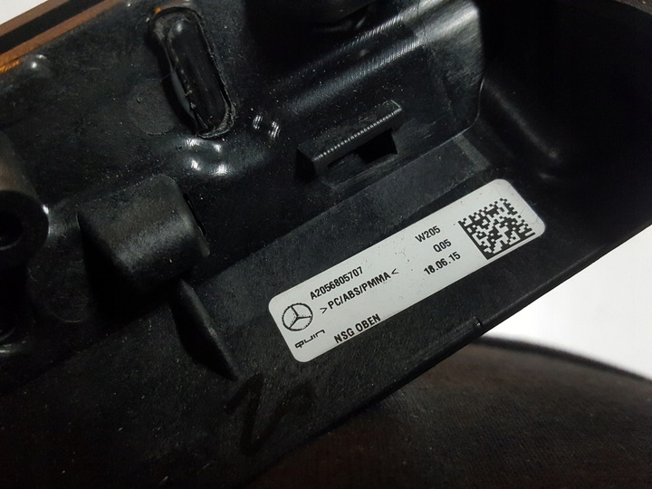 фото №3, Mercedes c класс w205 14r- решётки воздуховод средние рамка