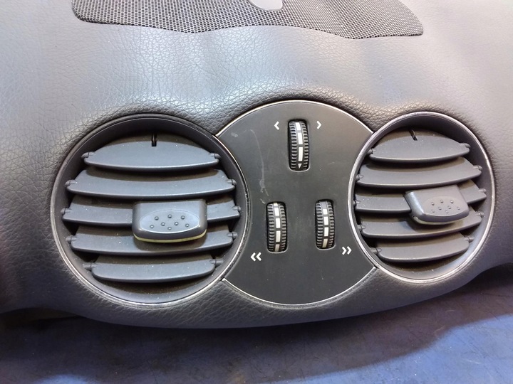 фото №5, Mercedes clk w209 панель роздавальна