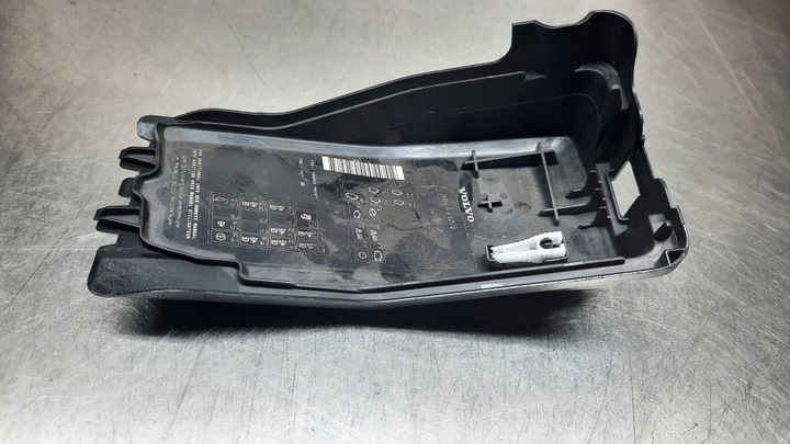 фото №5, Защита коробка предохранителей 30644652 volvo s60 v60 xc60