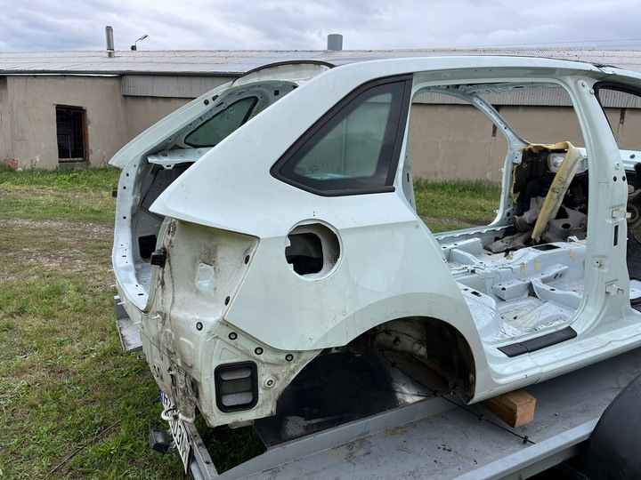 фото №2, Четверть błtonik зад левый правый ванна pas зад skoda rapid spaceback lf9f