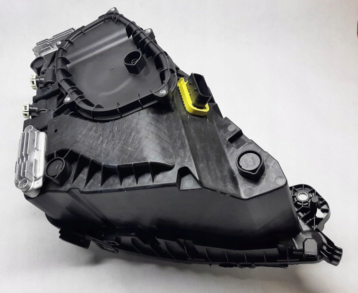 фото №9, Volvo fmx лампы фары новое 23752809 23752806