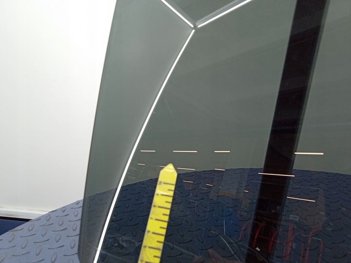 фото №4, Jeep grand cherokee wk2 стекло дверь зад левая