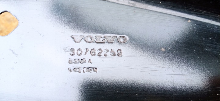 фото №16, Volvo xc60 i рестайлинг 13- pas переднее усилитель лобовое 30762259