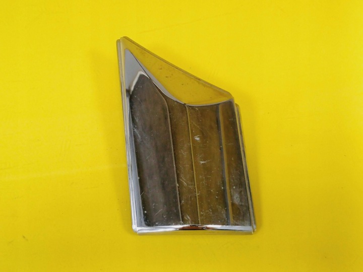 фото №9, Молдинг крыльев правое перед daihatsu sirion 7561197201 / 75611-97201 nr107