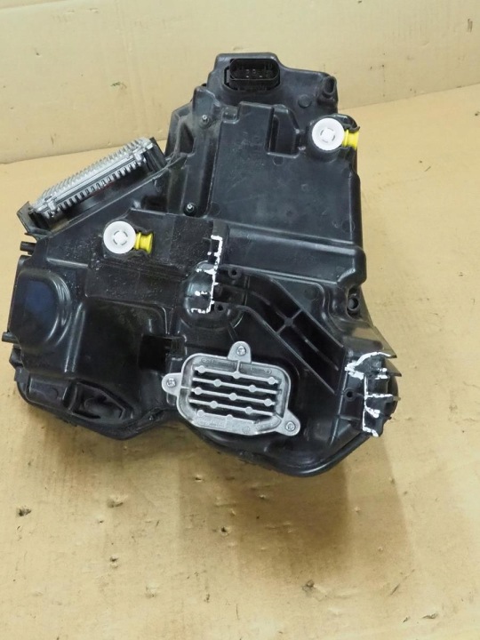 фото №13, Skoda kodiaq рестайлинг фара полный led правое 566941036 европа
