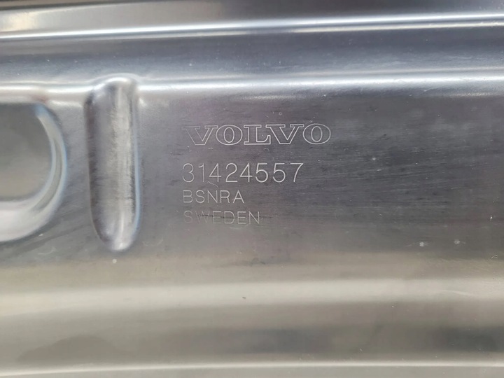 фото №12, Volvo xc60 ii 2 17+ капот кришка двигуна перед передня fv