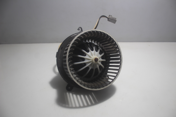 фото №1, Воздуходувка воздуховод opel astra j