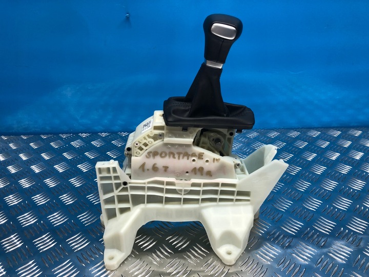 фото №1, Kia sportage iv ручка домкрат выборщик коробки передач