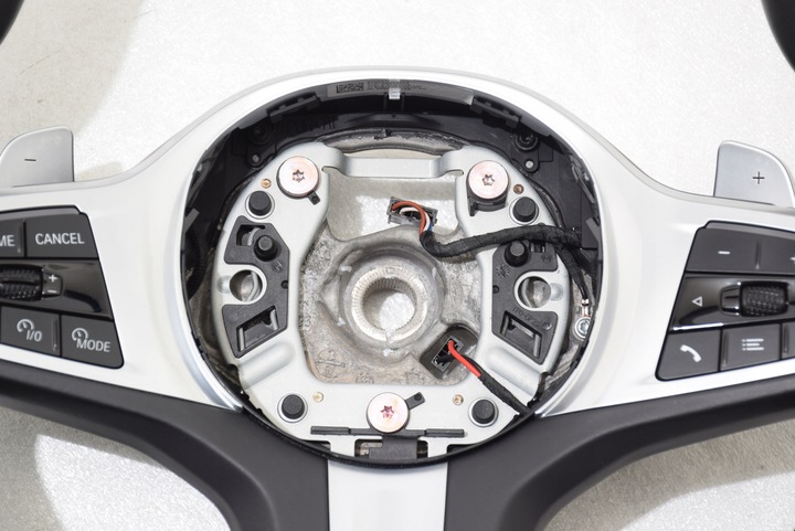 фото №10, Bmw x5 g05 x6 g06 g07 кермо м-пакет wibracje пелюстки з підігрівом оригінал