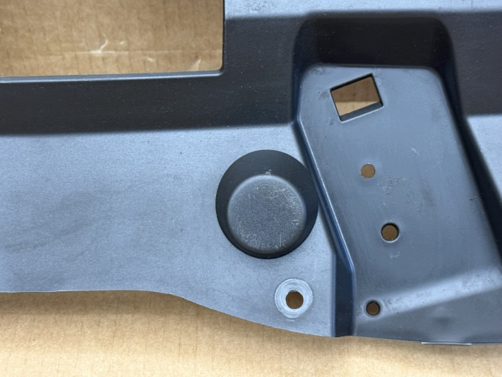 фото №6, Renault trafic iv 4 20- защита накладка ремня передней перед 620366902r