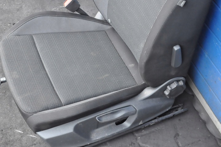 фото №11, Skoda octavia iv сиденья диван 21r универсал