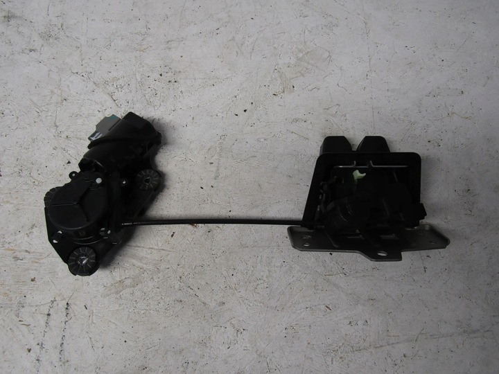 фото №1, Lynk & co 01 1.5 phev механизм замка крышки