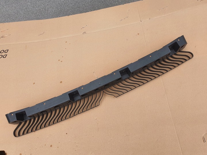 фото №1, Vw golf 8 viii ползун бампера зад 5h6807863