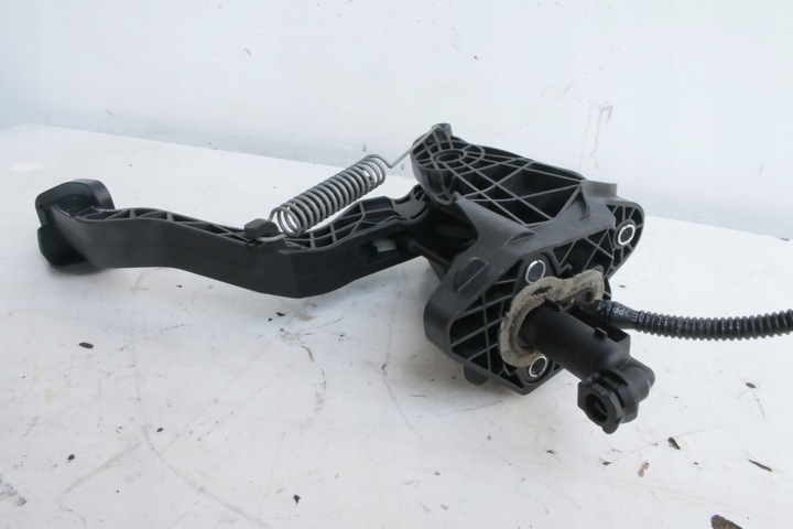 фото №5, Педаль сцепления audi a1 1.4