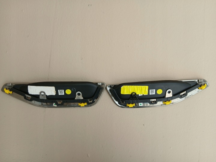 фото №9, Bmw x5 g05 2018- молдинг решітка забірник  крила ліва права перед 8092677