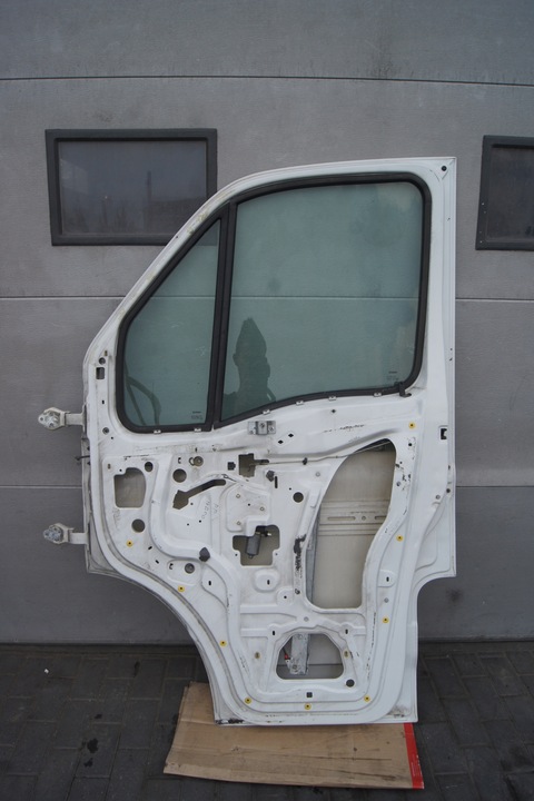 фото №9, Дверь правый перед iveco daily iii 06-