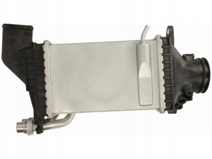 фото №1, Интеркулер класс e w212 2.0 w213 1.6 2.0 s213 2.0 c238 2.0 a238 2.0