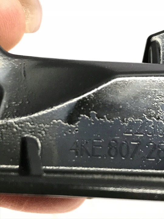 фото №7, Audi e-tron ползун бампера правые перед 4ke807284