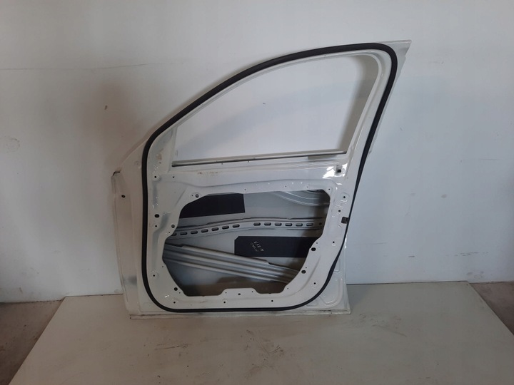 фото №13, Mercedes w253 glc рестайлинг 19-22 дверь перед правые suv