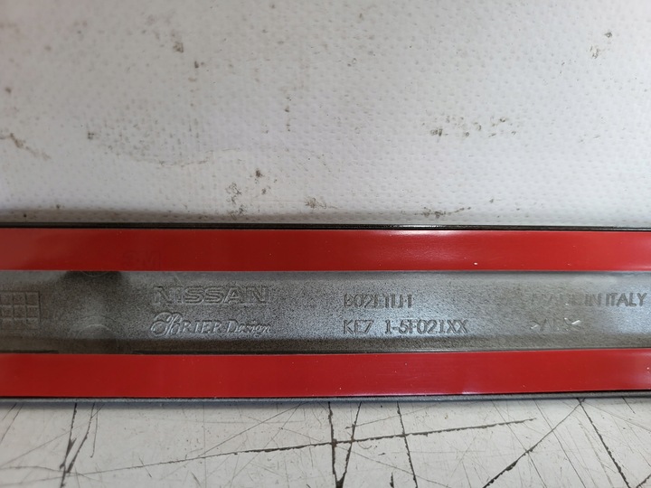 фото №10, Nissan micra k14 16-23 планка накладка нижняя крышки