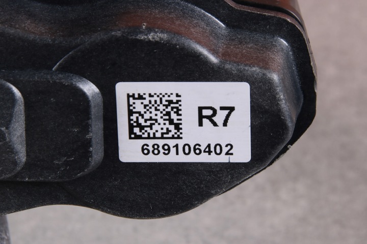 фото №10, Bmw f70 f74 u06 x1 u11 x2 u10 супорт гальмівний правий задній 34/10/280 7782km