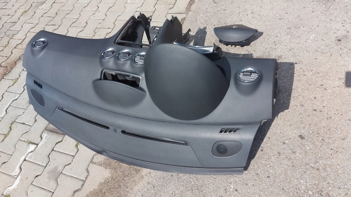 фото №4, Панель раздаточная консоль оригинал peugeot 308 t7