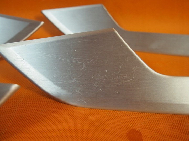 фото №14, Audi a4 8w планки декоративные алюминий комплект 8w1853190 / 8w1853189