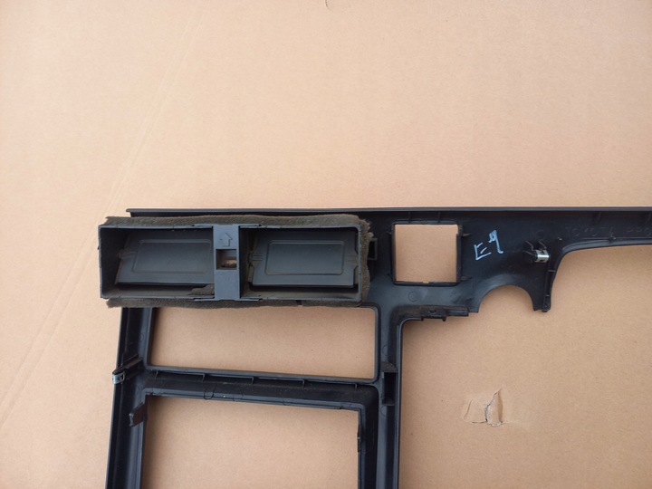 фото №9, Toyota corolla e9 87-92 панель раздаточная капот консоль защита корпус