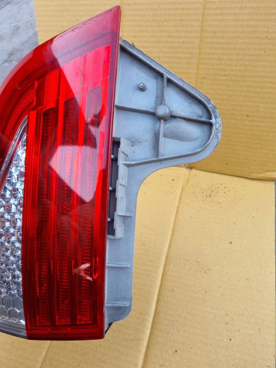 фото №6, Лампа зад w кришка багажника ліва ford mondeo mk4 iv хетчбек hb 7s71-13a603-a