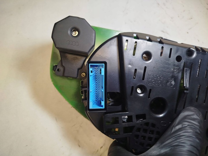 фото №10, Спидометр приборы audi a6 s6 c5 4b 110008890017 4b0919881a