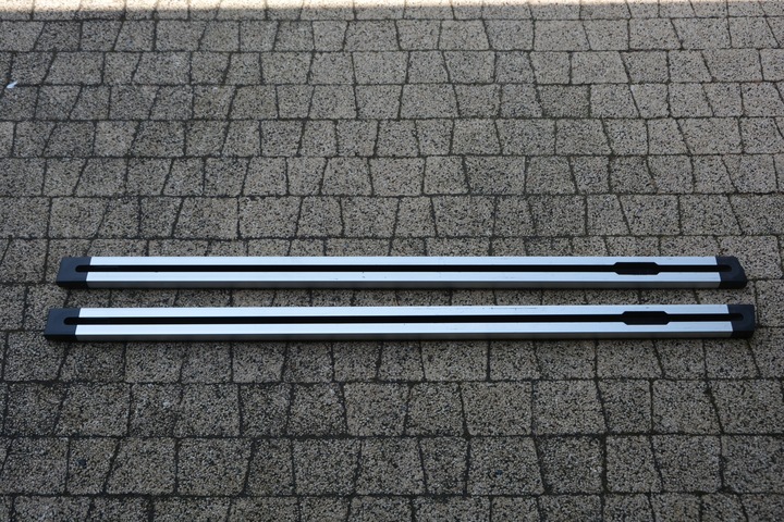 фото №1, Шина багажника vw passat b7 3af863555 3af863556